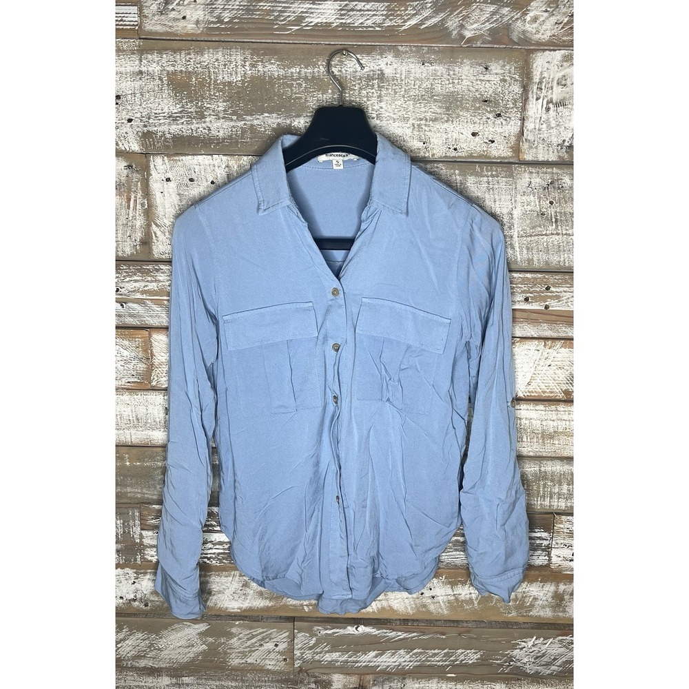 Francesca's womens button up pocketed shirt blue S